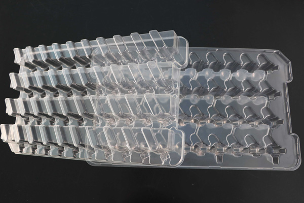 台(tái)州電子産品(pǐn)吸塑包裝-方(fang)立吸塑包裝(zhuāng)-電子産品吸(xi)塑包裝要多(duō)少錢